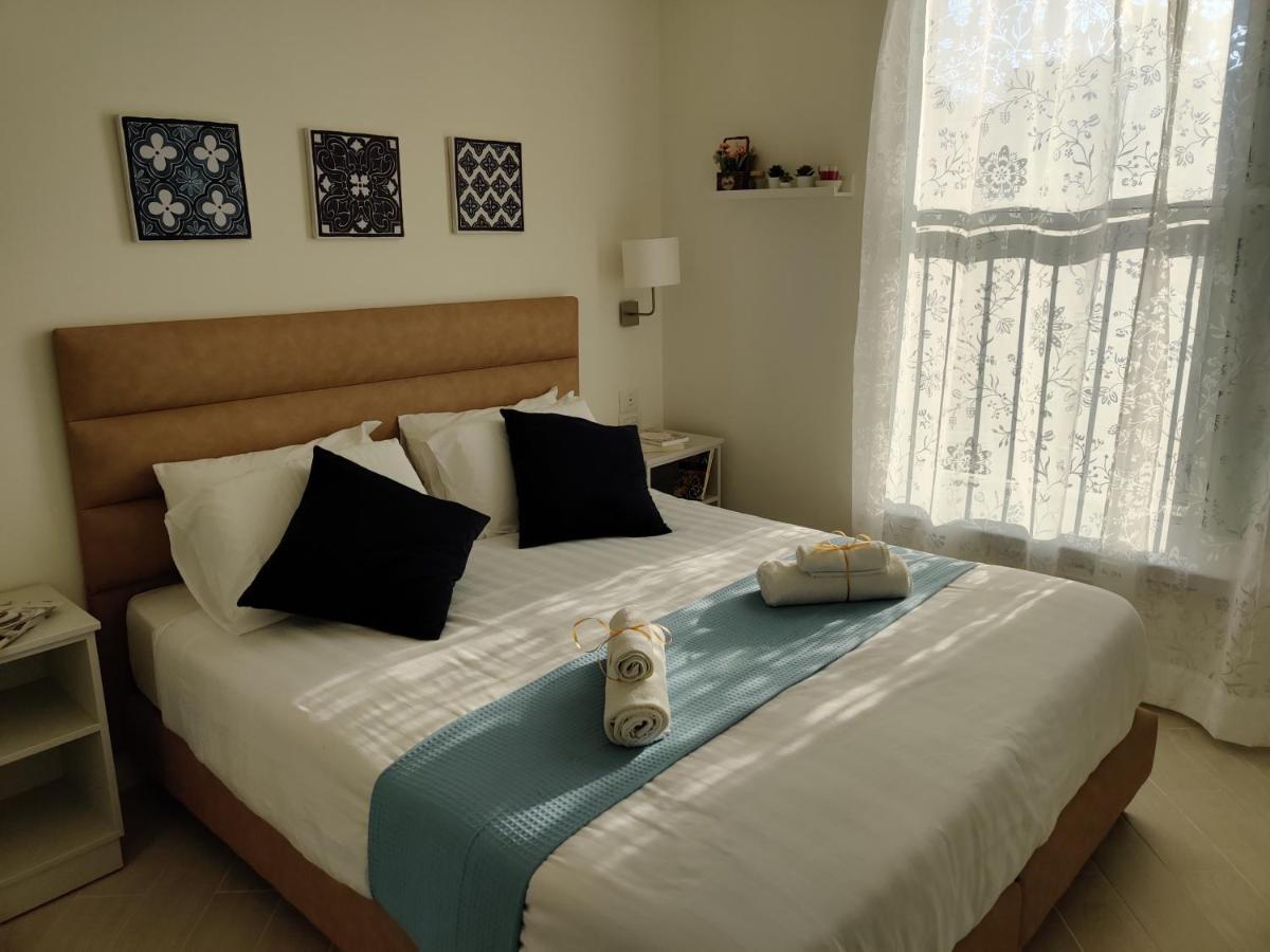 Migdal Luxury Suites Netanya J29 Extérieur photo